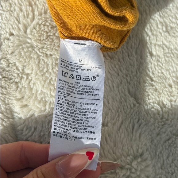 Banana Republic Mustard Crewneck Sweater – Size M | Cotton Blend | Old Money | - Picture 6 of 6